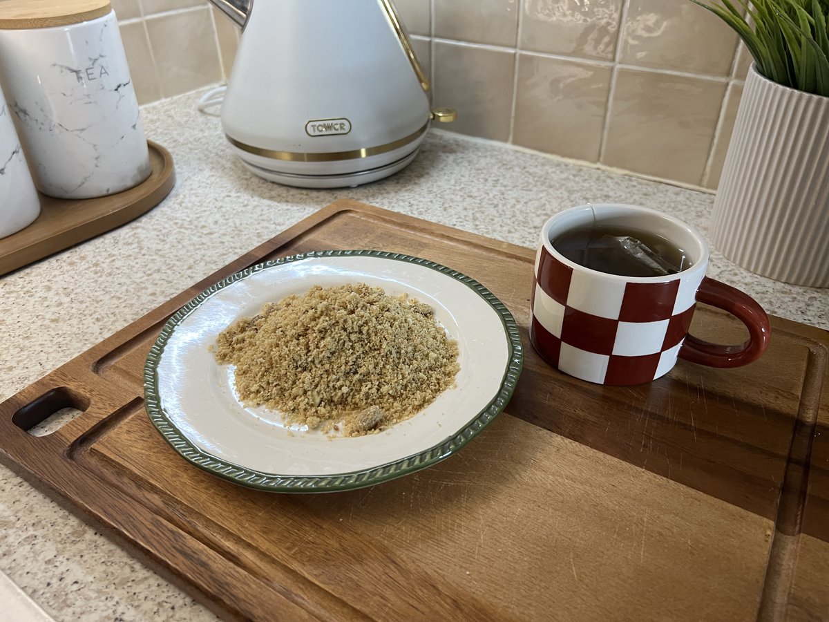 AdeelaCSV's tweet image. This panjeeri in breakfast