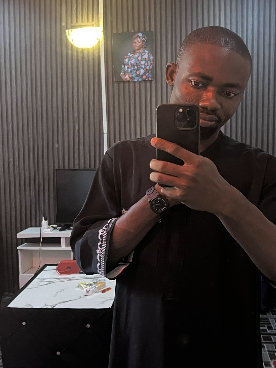 OmjNftarmy's tweet image. Grand rising fam.

Another day, another weekend to keep on preaching about:

▭ @0xMiden → for Privacy
▭ @billions_ntwk → for Identity

How about you?