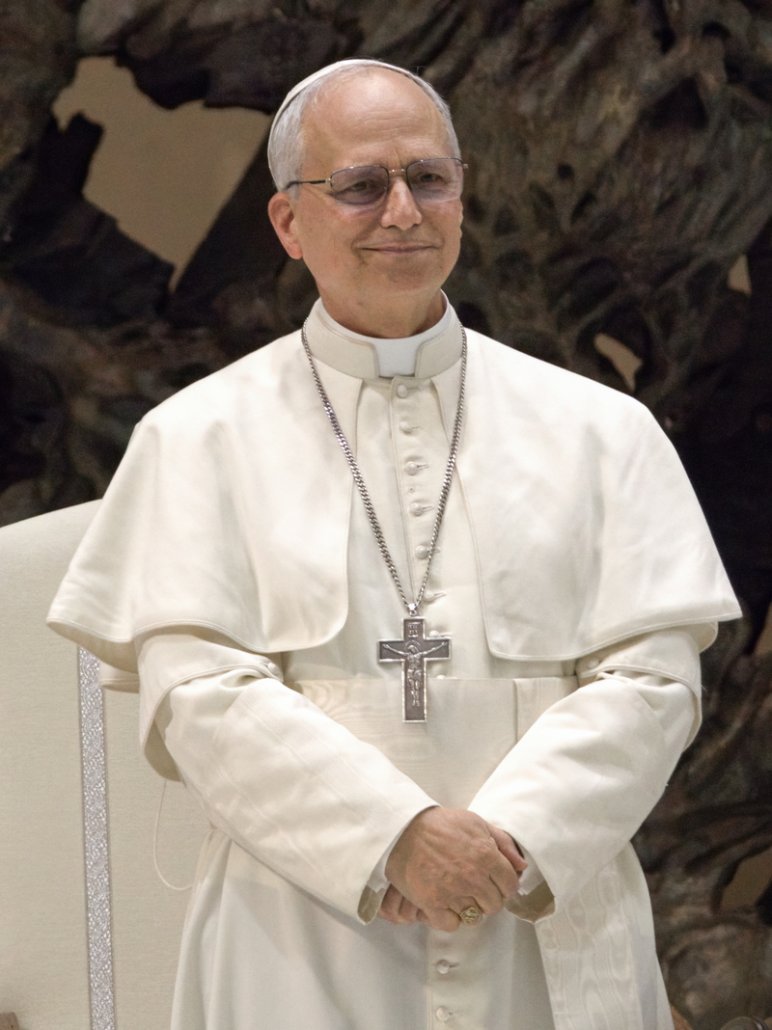 trad_west_'s tweet photo. Pope Leo told french politicians: "Turn to Jesus and seek his help"

France needs to return to Christ. https://t.co/nqsP58CCPT