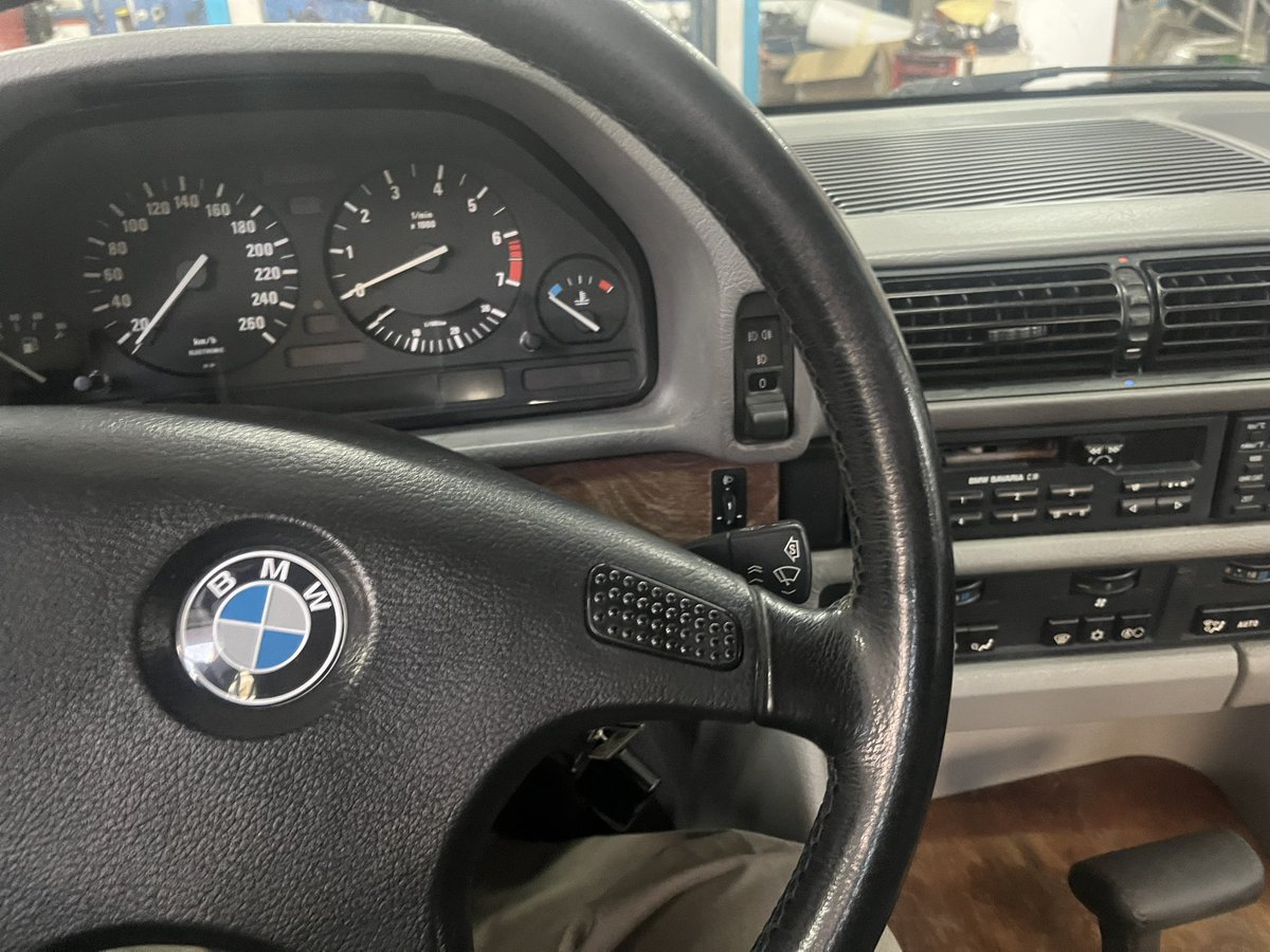 VassilisTsingo1's tweet photo. #bmw #E32 #735 #classiccar #classicbmw #saturday #classicweekend #@rentvintagecar https://t.co/pU3jINNoLc
