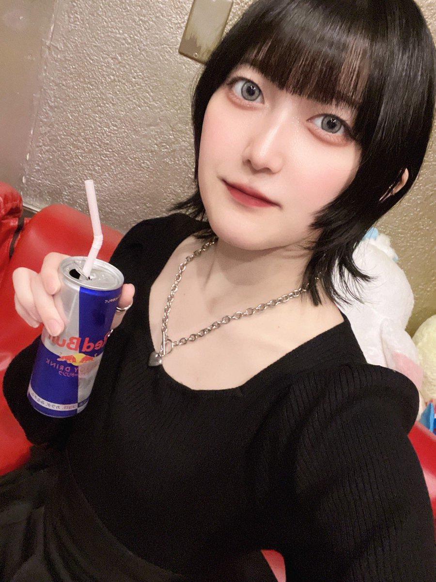 〜今日の1杯〜

うたんドリンクありがとう！今日もレッドブル！バタバタだけど頑張ります！

なの(<a href="/loop_nano/">なの꒰ঌ ♡ ໒꒱</a>)