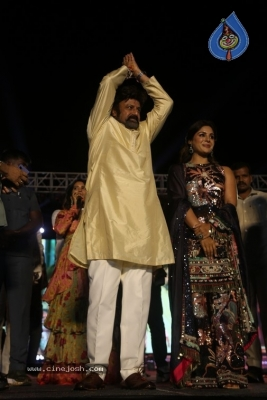 cinejosh's tweet image. Akhanda 2 Trailer Launch | Photos Gallery

cinejosh.com/gallery-thumbs… 

#NandamuriBalakrishna #ShivarajKumar #Akhanda2 #Samyukthamenon #AadiPinishetty #Boyapati