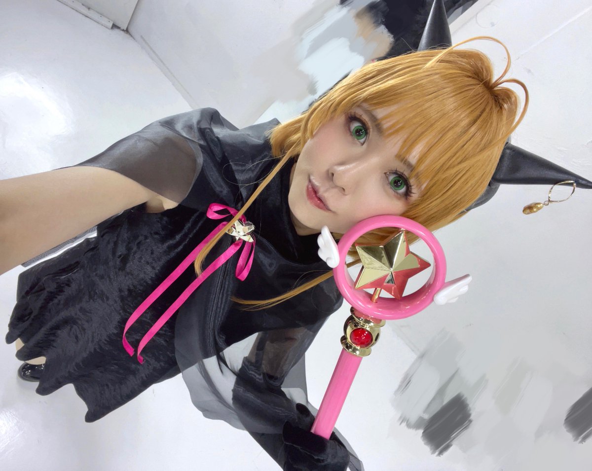 chi1145D's tweet image. 11巻表紙でおじゃましました〜𖤐 ̖́-
#1122さくらいっぱいはにゃーん合わせ2