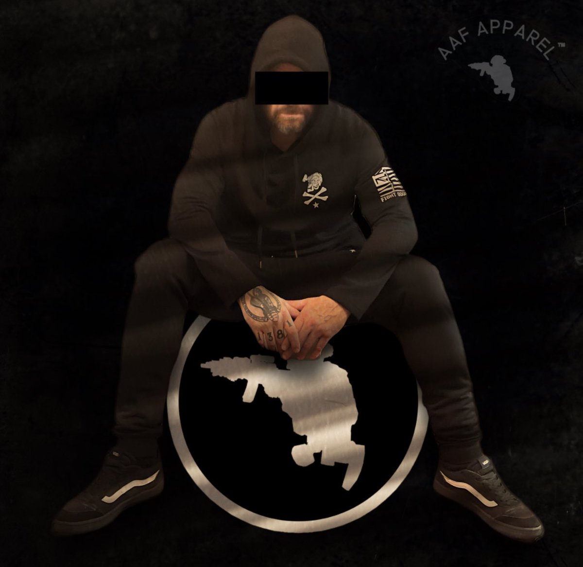 RobHutton666's tweet image. Trackies at ALLYNESS.COM