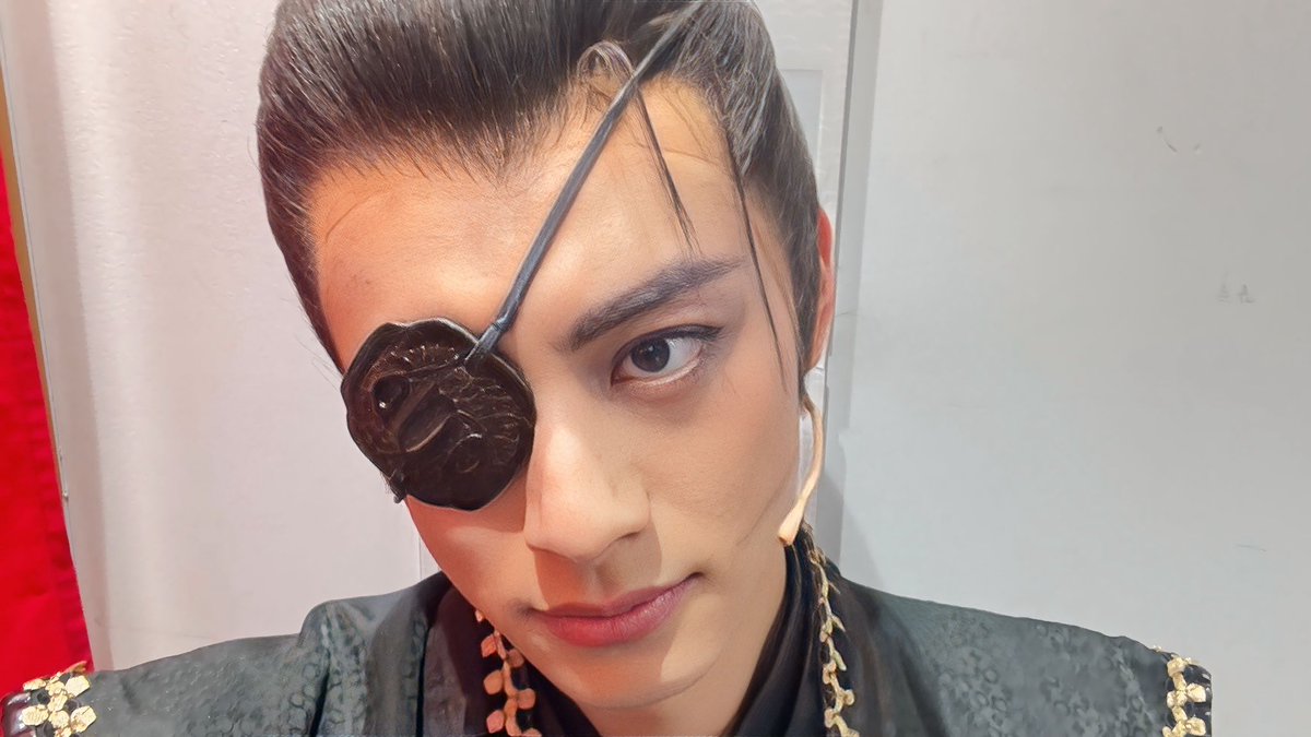 yuta_tachibana_'s tweet image. 『大逆転！戦国カーニバル』
新歌舞伎座公演！本日2公演ありがとうございました！
なんと最後の2公演！今日もすごい盛り上がりました！
残り2日！2公演！最後までカーニバルします！
大阪からメイク少し変わってます！
良い感じ🙆

#戦国武将誉賑　#戦国かーにばる　#伊達政宗