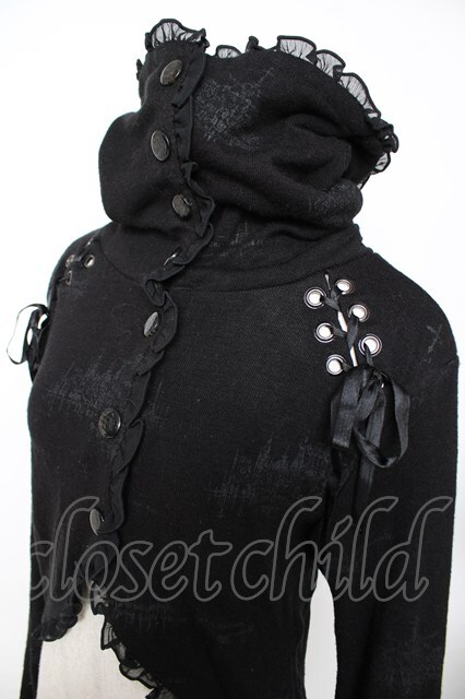 New arrival h.naoto Blood / プリント入り編み上げハイネック燕尾