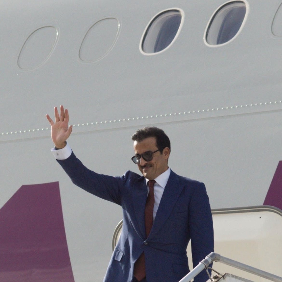 WDSomUnity's tweet image. Focus. After COMPLETING his tour of the GREAT Lakes region, the Emir of Qatar 🇶🇦 has set course for the Republic of South Africa to attend the G20 summit. 

DIPLOMACY is expanding into new horizons for the small yet strategically influential Gulf state.