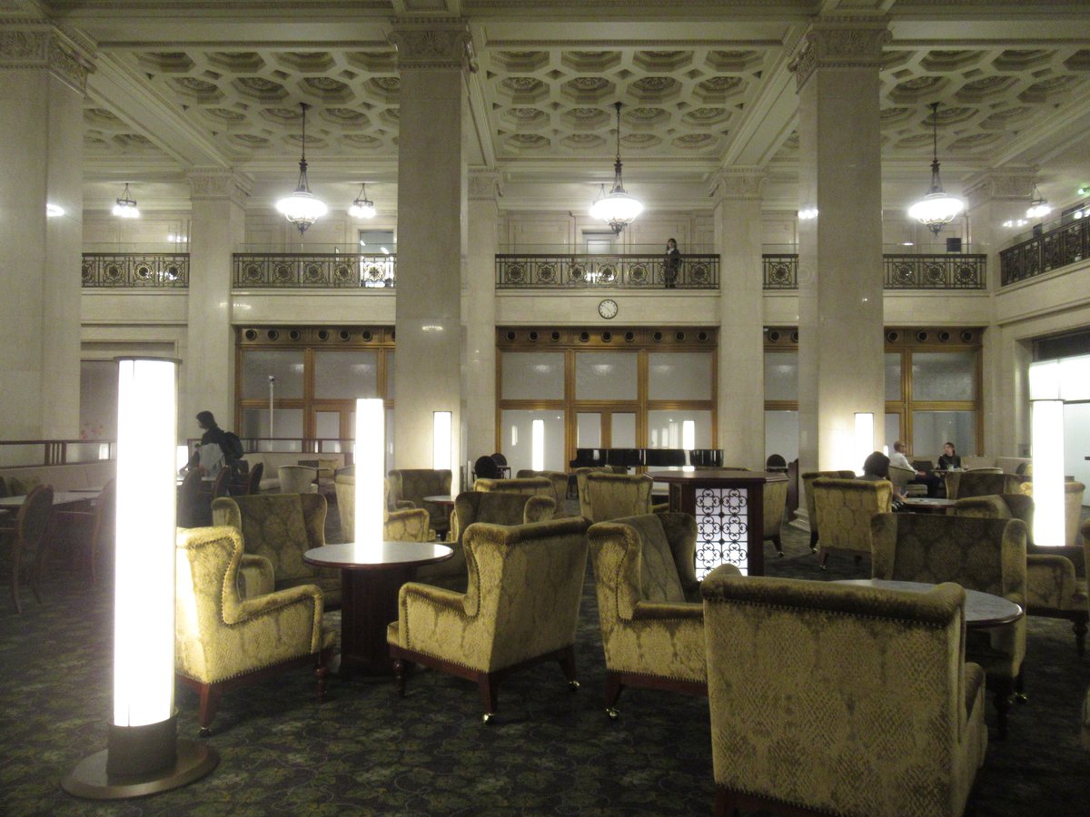 「明治安田CAFE」 基本情報

所在地：東京都千代田区丸の内2-1-1 明治生命館 1階
 営業時間：10:30〜18:30（L.O.18:00）
 定休日：月曜・火曜、年末年始、建物点検日
 公式サイト：明治安田CAFE
 attable.co.jp/cafe/meijiyasu…