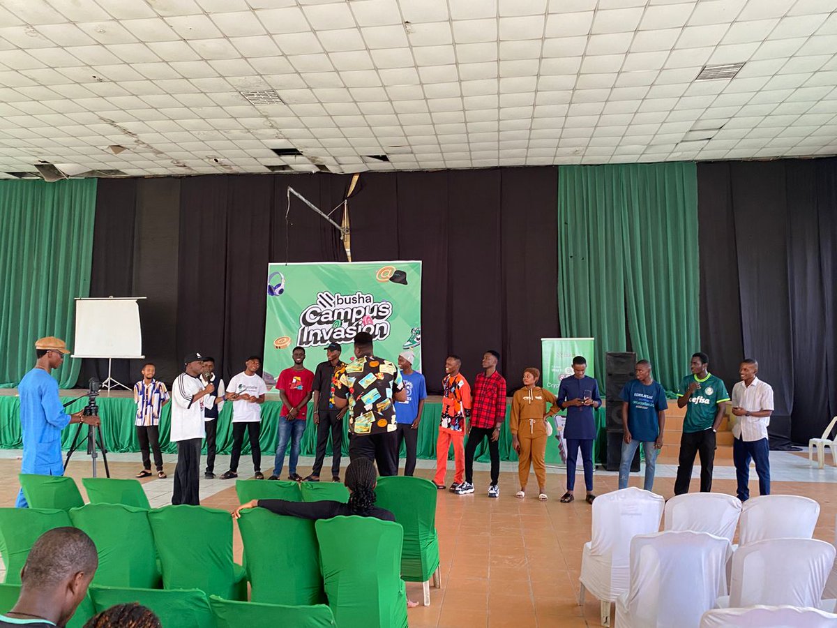 ruthyemie's tweet image. Giveaway de go on o
If you're not here, just know you're missing out.

Better get here as fast as you can, because alot is about to go down 😁🎉

@getBusha is blowing our minds over here.
#BushaCampusInvasion