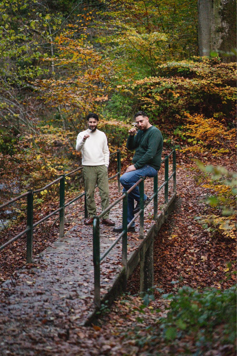 Winter is calling, so is champagne. 🍾✨

Wishing you a great weekend! Sip happens!

#SipHappens #Champagne #Wine