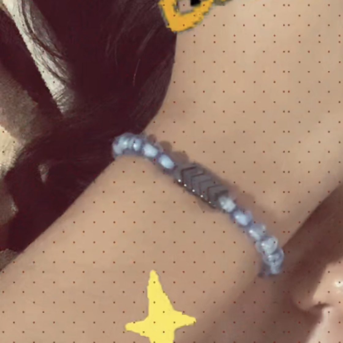 Just realized that I’ve been wearing this liam bracelet for a year now and I haven’t taken it off since I put it on even if the color doesn’t go with my outfit lol. My friend tried to take it off once when she’s putting me a resort wrist band and I was like “NOOO”😠😅🥹