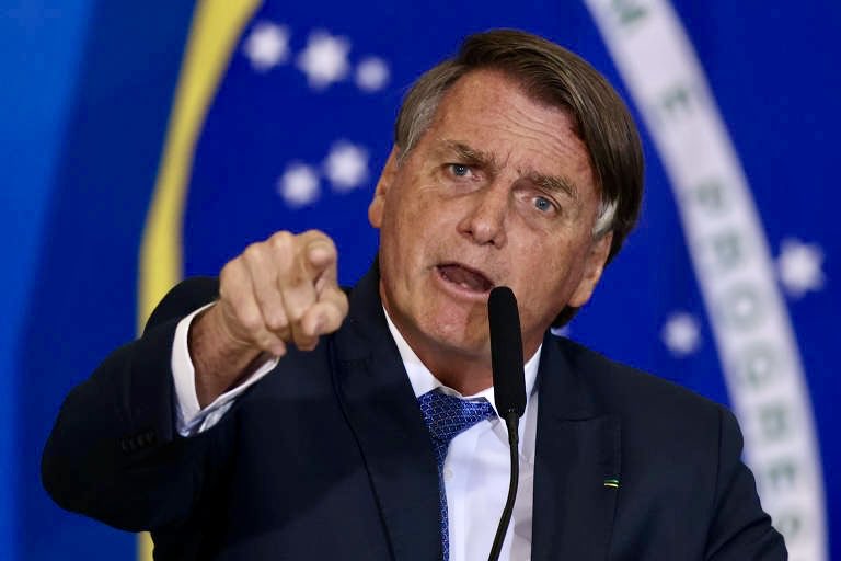 bchartsnet's tweet image. 🚨🇧🇷 GRANDE DIA! Jair Bolsonaro é preso preventivamente pela Polícia Federal nesta manhã de sábado (22/11) em Brasília, por determinação do STF.