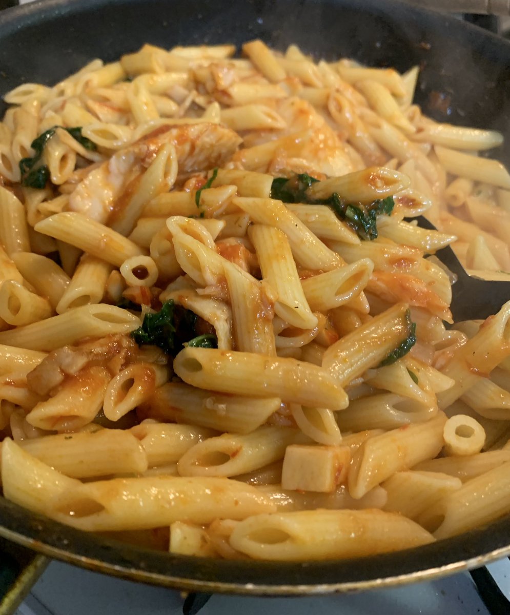 lily_float's tweet image. papaにこれでもかってくらい
寝てもらったぜ🐑🫧😪🛌💤

🎸ボニピン弾き語り、すこし音量うるさかったけど、
めちゃ良かったからオッケ⭕️😆👌って

…ホッ🤣🌼