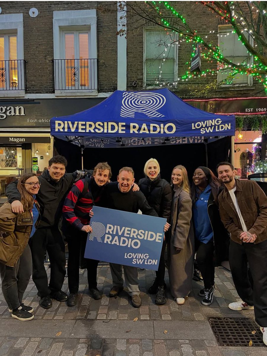 sun_driin's tweet image. It&apos;s that time of the year 💕✨️✨️

#RiversideRadio  #Community
#ThisIsRiverside #SWlondon #Switchingofthelights
