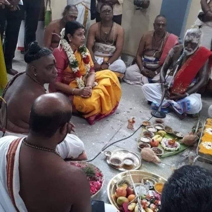 IR_MusicGod's tweet image. No. Sanskrit  is alive &amp;amp; kicking thanks to #DravidaModel rationalism 😂