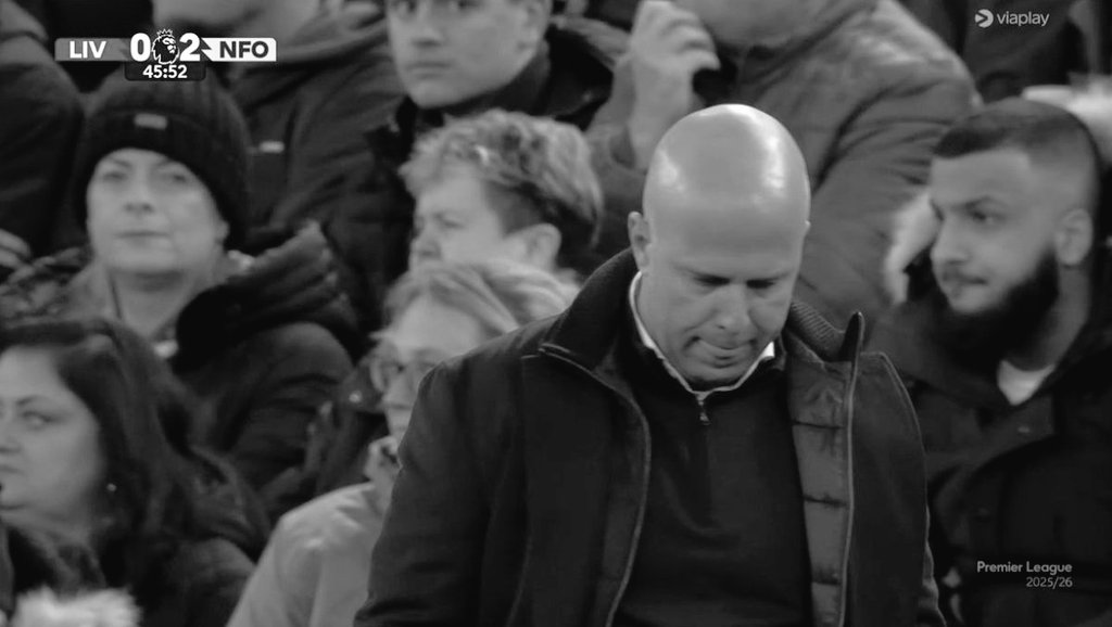 📊 INSIGHT: ¿SABEN QUÉ ES LO PEOR? 🧨

🧿 Nadie va a hablar de esto. Esta gente está protegida por la prensa inglesa… se gastaron 500 palos en armar un equipo monstruoso para que en noviembre ya tengan la liga por perdida y anden puestos 11.

🧪 Después de todo, Slot, además de