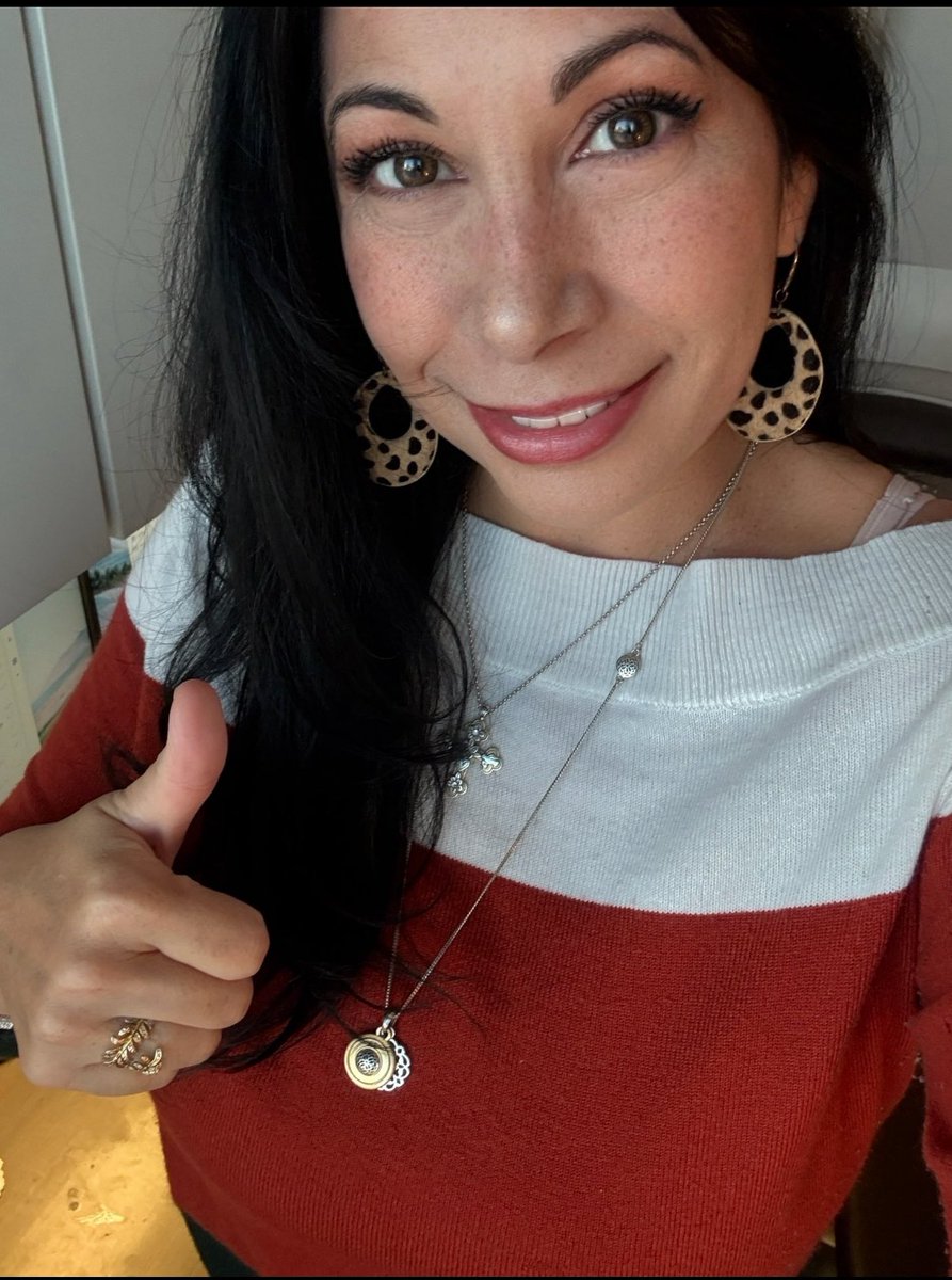 CharlieSue_USA's tweet image. I am a UNITED STATES of AMERICA 🇺🇸 citizen in GA 🍑 An Air Force Veteran 🫡 and proudly working as a Veteran Counselor across our great nation💯