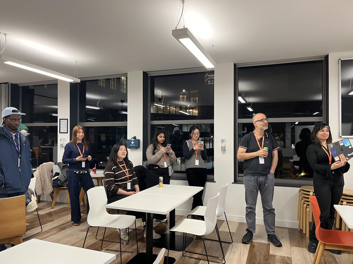 codebarLDN's tweet image. A big thank you to the fantastic @Vonage  team for hosting the last week @codebar  London workshop!
Our students are women, non-binary, LGBTQ+ &amp;amp; ethnic minorities. Learn the basics of coding in a supportive environment --&amp;gt; codebar.io