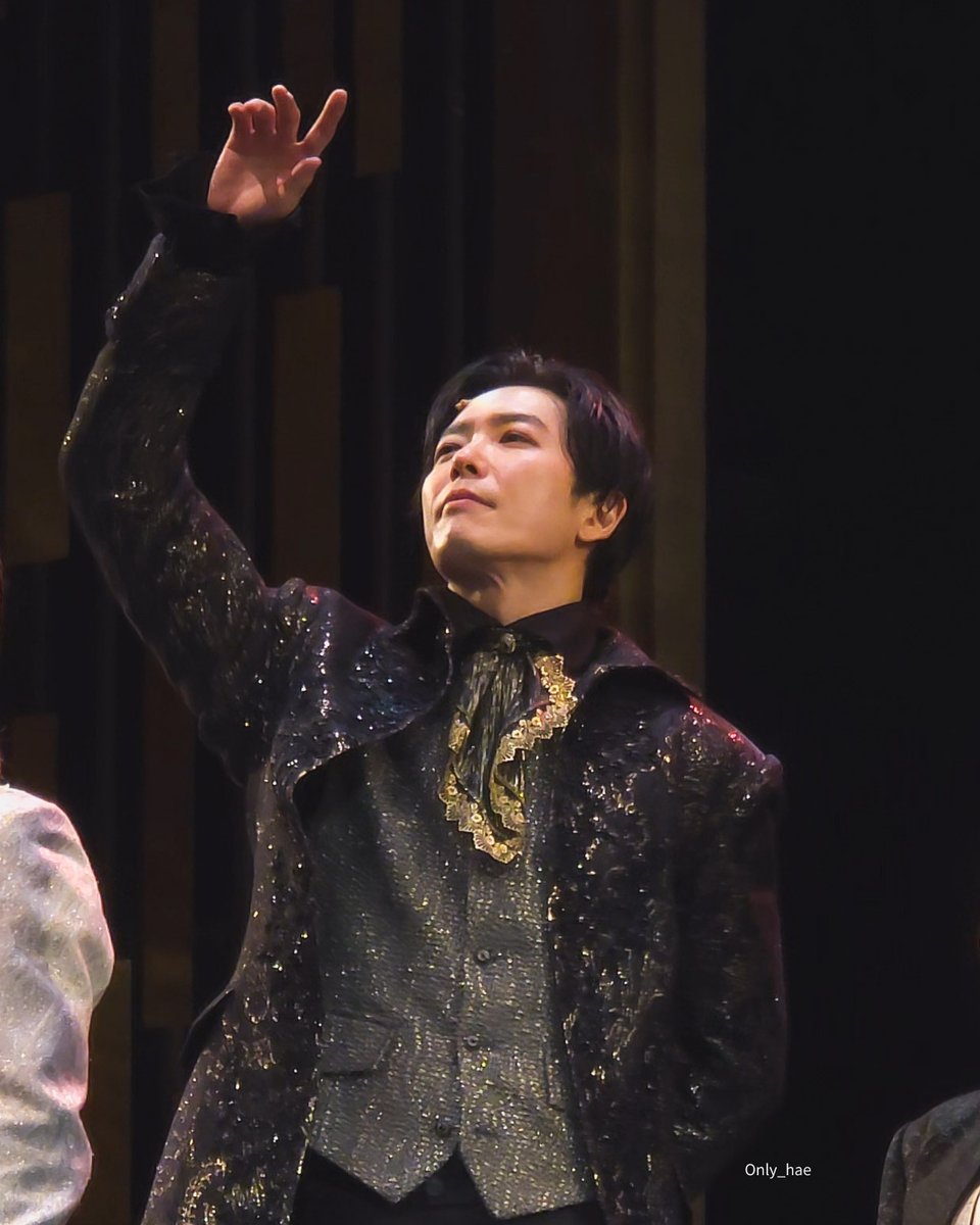 Only_hae__'s tweet image. 251122 아마데우스 막공 무대인사
안토니오 살리에리 #김재욱

당신을 용서합니다
아멘

#hyunni_photo