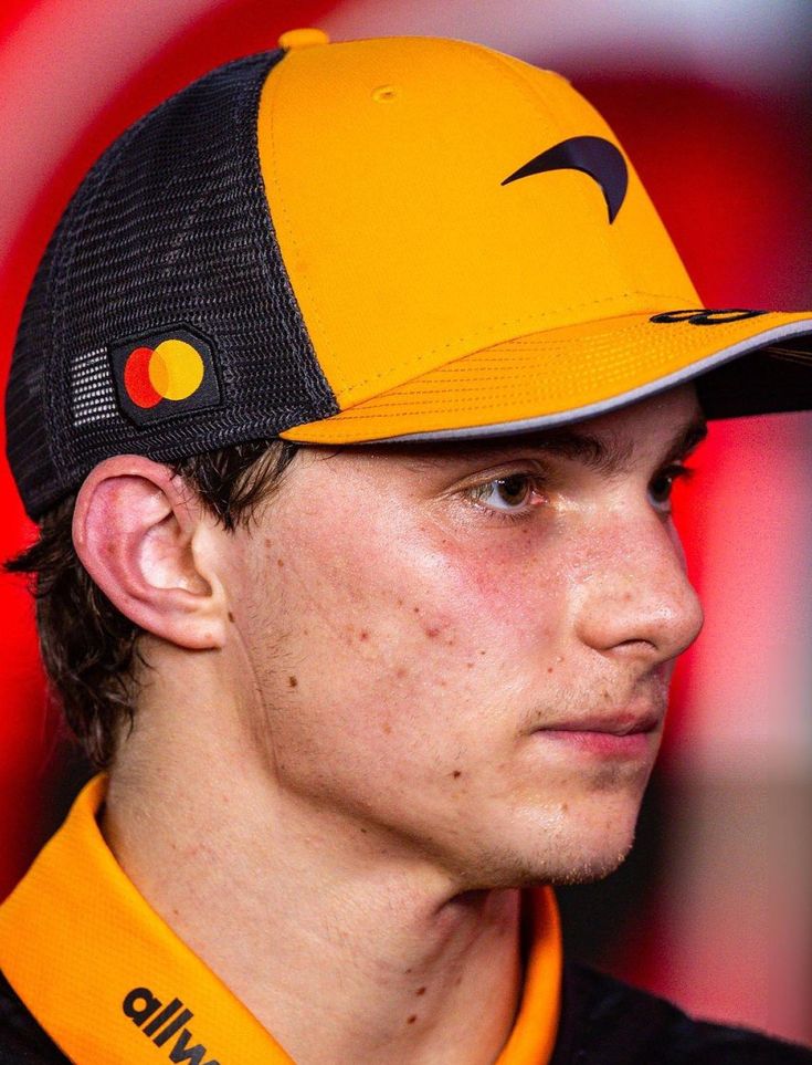 oscmega's tweet image. 