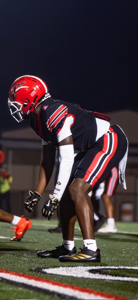 AshleyBallers's tweet image. Quarterfinal win! 0 targets 0 catches on they best receiver ,and I dare any team in the state to try me. #Deyknow