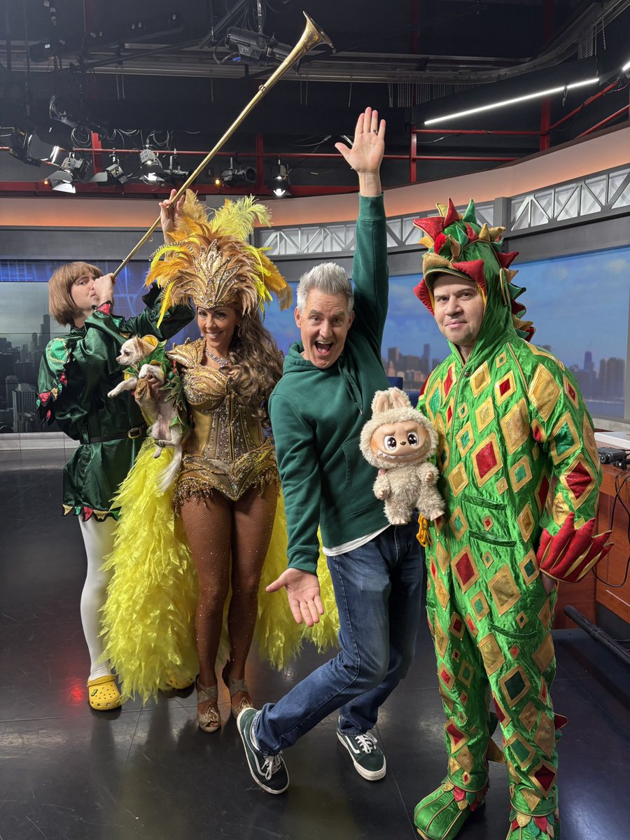 Groovyhoovy's tweet image. .@thepiff on Chicago’s #1 @WGNMorningNews - I got the memo.  #chicago #wgn