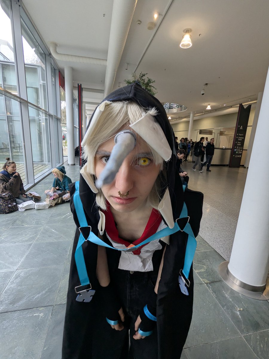 When ur circle small but y'all old