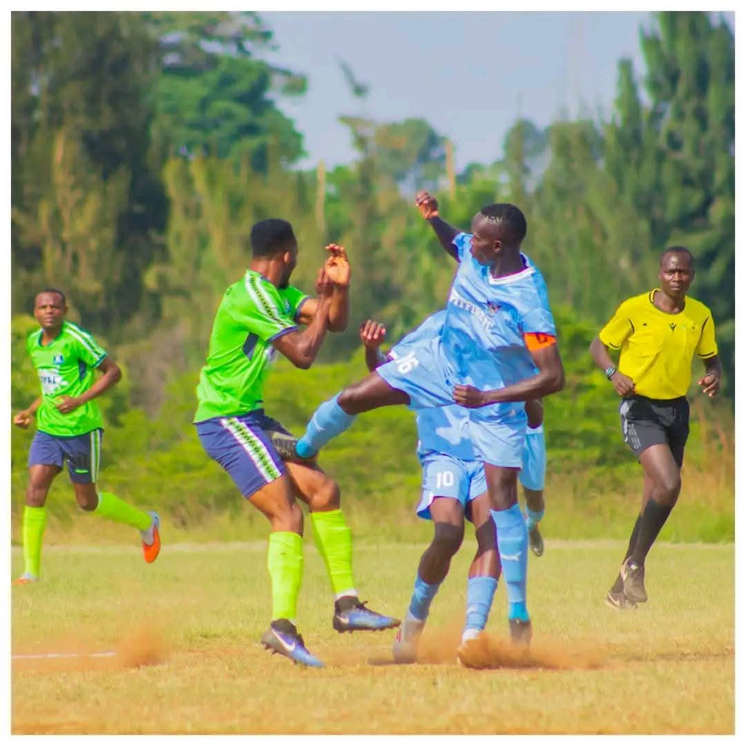 ke_score's tweet image. #FKF Division One Saturday Results. 

Zone A
Dimba Patriots  Strathmore University (abandoned) 

Spitfire FC 2-0 Royal Fresh FC

Zetech Titans 3-0 SS Asad

Taite Estate1-0 Green Berets

Simba Apparel 2-1 Bumbani Stars

#ScoreCrunches