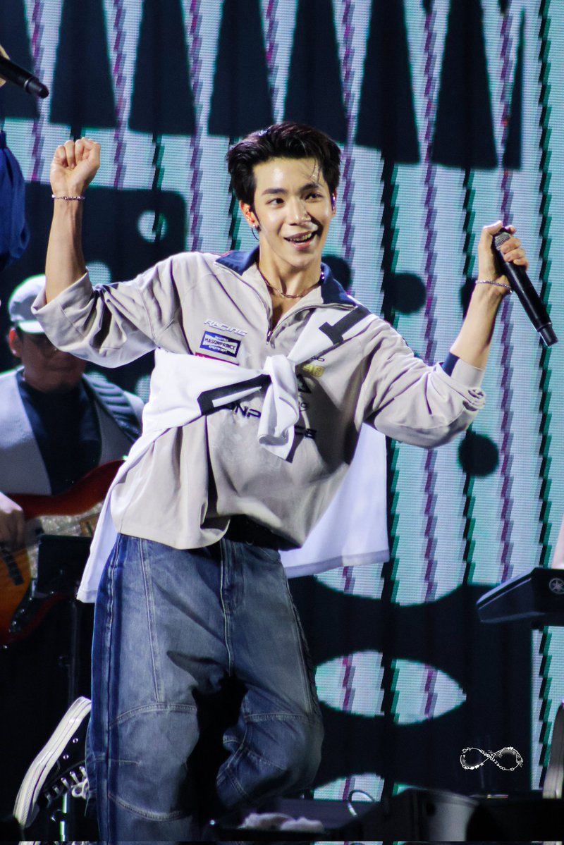 fevumb's tweet image. เช็คอินความเท่ หัวหินครั้งที่ 3 กับนายเจที 

#BEACHBOYS2025xATLAS
#BEACHBOYS2025 
#JetATLAS