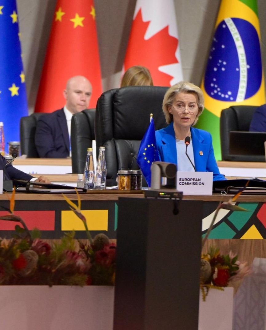 Clean energy transitions are cost-competitive, as never before.

This can and must be the growth story of the 21st century.

link.europa.eu/vXK8fh