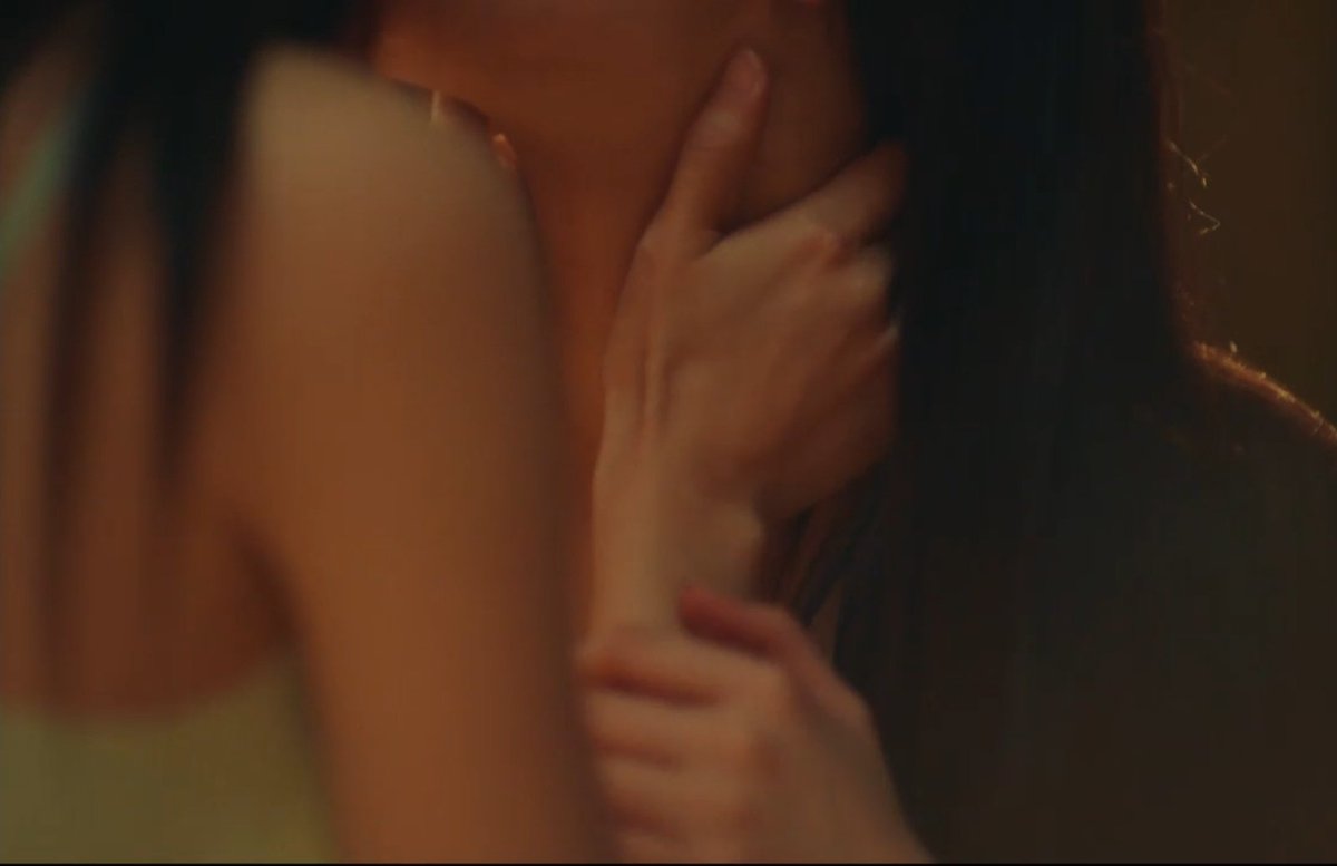 CLAIREBELL LOVE SCENE💯💯 probably best one I watchedbsjskdddhdd 

CLAIREBELL LOST AND FOUND
#ClaireBellEP4