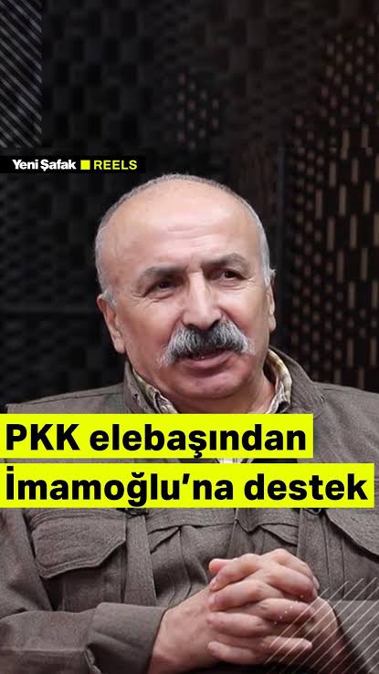 iremmtalks's tweet image. Chp, İmralı&apos;ya gitse alkışlayacaklardı, gitmedi yine alkışlıyorlar çünkü herhangi bir şuurları yok orası net..

Türkiye&apos;de terörün bitmesini desteklemeyen tek parti tabii ki chp olacaktı buna kimse şaşırmadı..

Genel ve yerel seçimlerde terör örgütü her gün chp desteğini…