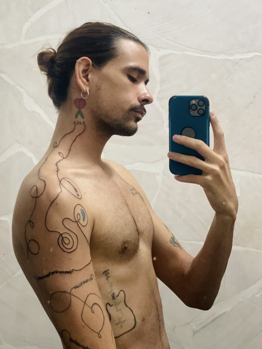 adrian_liermo's tweet image. New tattoo ❤️
#neverreallyover
@katyperry