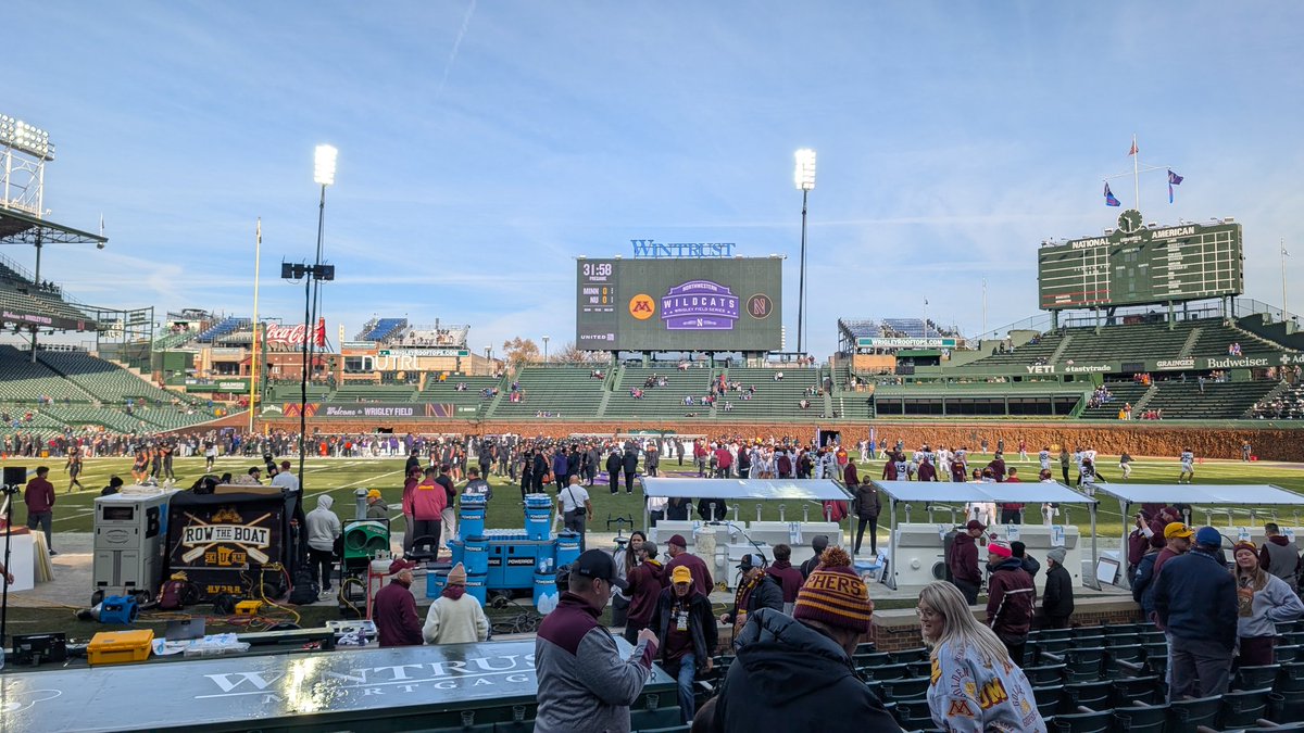 TNGopher's tweet image. Row the boat.  Let&apos;s go Gophers