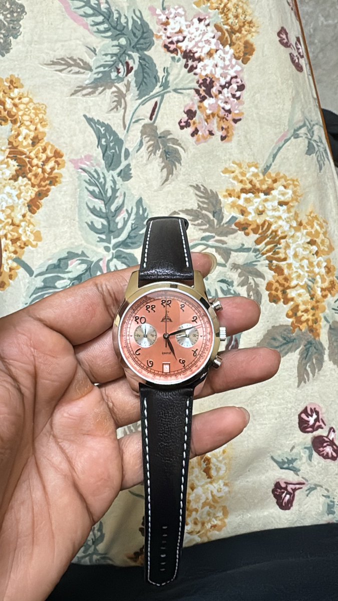 thenanjay's tweet image. A lot of these newer and smaller Indian brands like @daily_objects, @GullyLabs, @delhiwatchco, and Banjaaran Studios are blowing my mind. Great quality, very unique designs, and great prices.