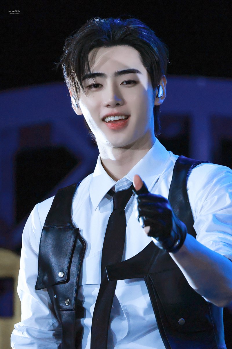 1ncredible_sh's tweet image. 251122

#엔하이픈 #성훈
#SUNGHOON #ENHYPEN