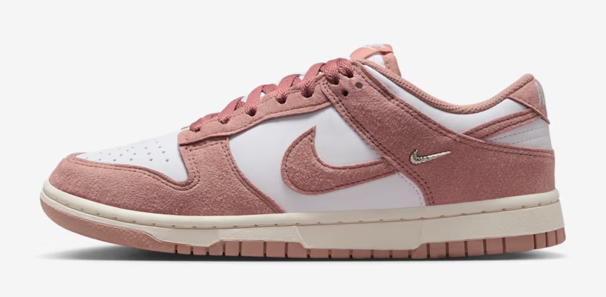 Ad: $59.23 w/code: ACCESS 
Women's Nike Dunk Low 'White Sail Silver Pink'

Shop: mavely.app.link/e/tu6U4l9dvYb
