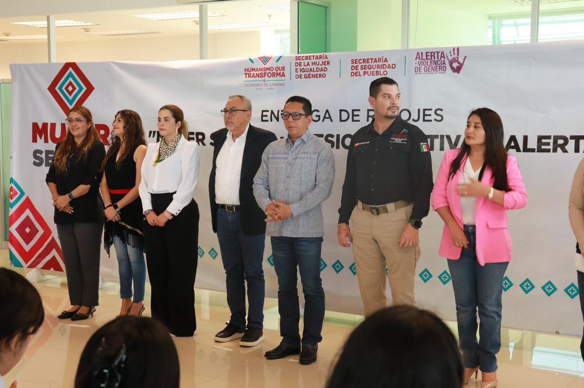 SEMUIGEN_CHIS's tweet image. presentamos esta herramienta tecnológica enlazada al C5, la cual permite activar una alerta de auxilio y compartir la ubicación en tiempo real, garantizando una respuesta rápida y coordinada.
3/4