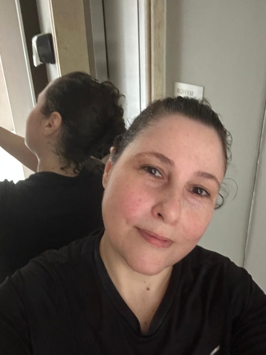 TKitchen_blog's tweet image. Hoje foi com dez vezes mais disposição 🍾🍾🍾