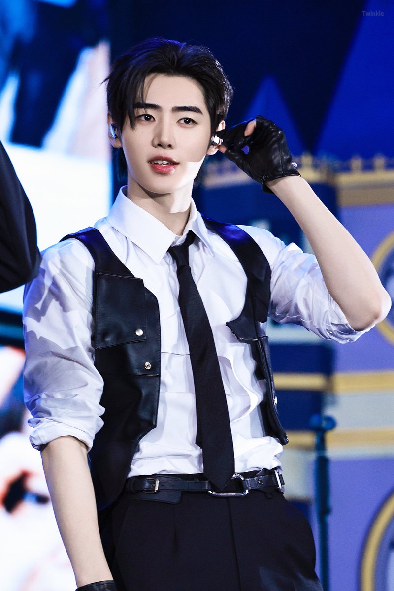 Twinkle_021208's tweet image. 251123
#엔하이픈 #성훈 
#ENHYPEN #SUNGHOON