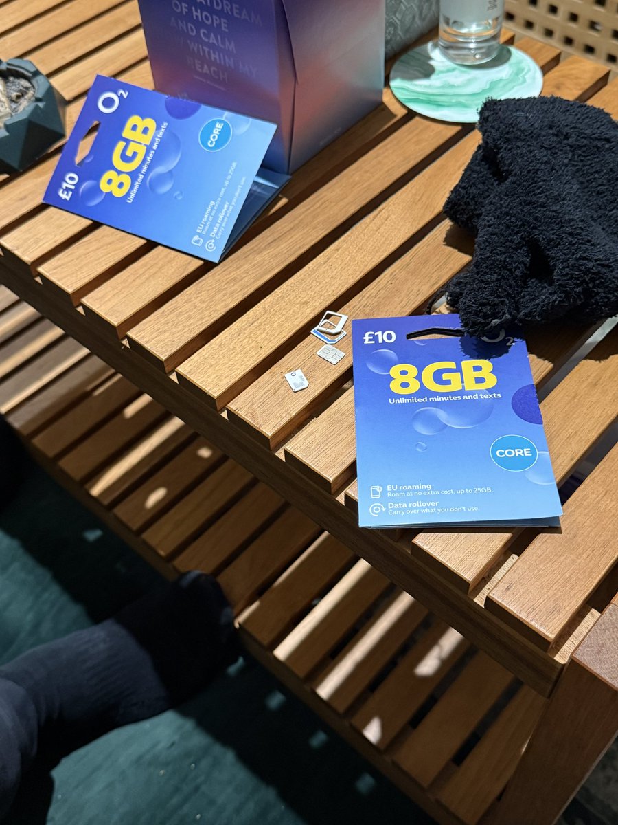 inventressx's tweet image. I am selling Freediver skin codes for £8/ $11 usd each, message me on discord; luvinv. or on here if you’re interested - I can get many o2 sims so my stock will be available for a while :)

3 in stock currently;

#fortnite #o2 #freediver