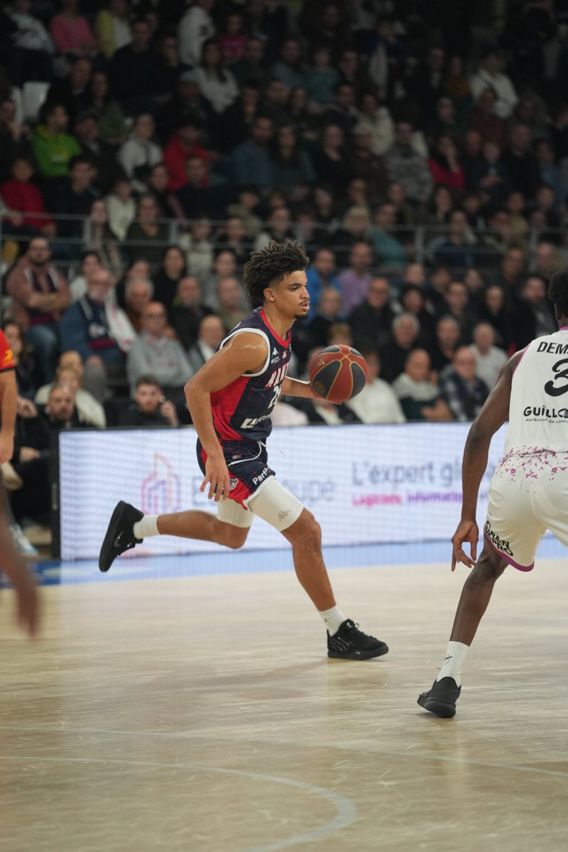 NantesBasket44's tweet photo. 𝗠𝗩𝗣 𝗗𝗨 𝗠𝗔𝗧𝗖𝗛 👑

@mathyskgd  a enflammé la Trocardière et fait vibrer tout le public hier soir face à Caen 👏

#PartageonsPlusQueDuBasket https://t.co/HzGe6NDJPh