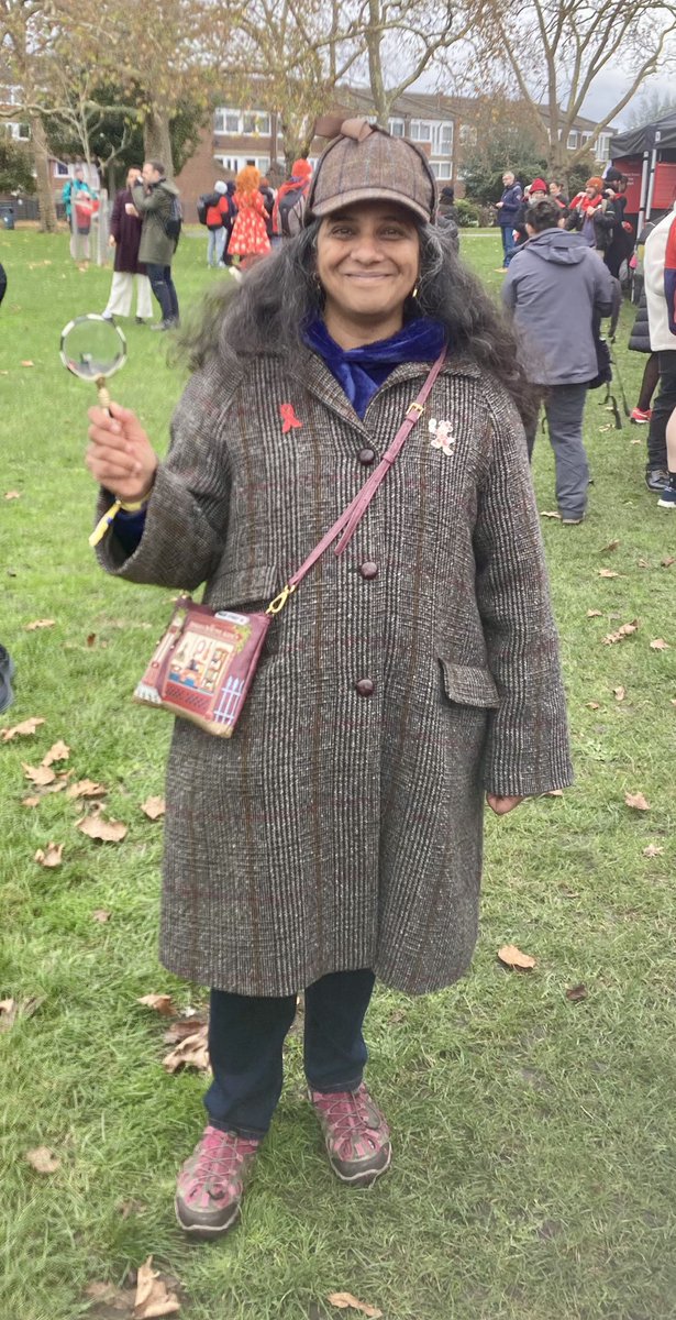 MycroftBrolly's tweet photo. Did it! Despite the cold and the rain, I completed the @PositiveEast #RedRun today on behalf of @THTorguk. And it’s not too late to donate! https://t.co/vn6KoW2qa7 @THTchampions #SherlockHolmes https://t.co/EWwsYGeirQ