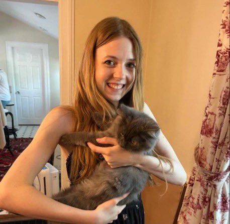 PsyGuy007's tweet image. 🚨 🇺🇸 HORREUR : Une femme blanche, Bethany MaGee, 26 ans, lutte pour sa vie à l’hôpital après avoir été aspergée d’essence et immolée sans aucune raison par Lawrence Reed, alors qu’elle était simplement assise dans le métro L à Chicago, en train de regarder son téléphone.

Le…