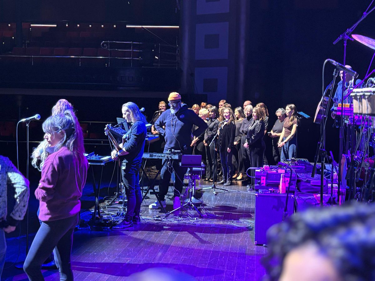 SoundCrowd tweet media