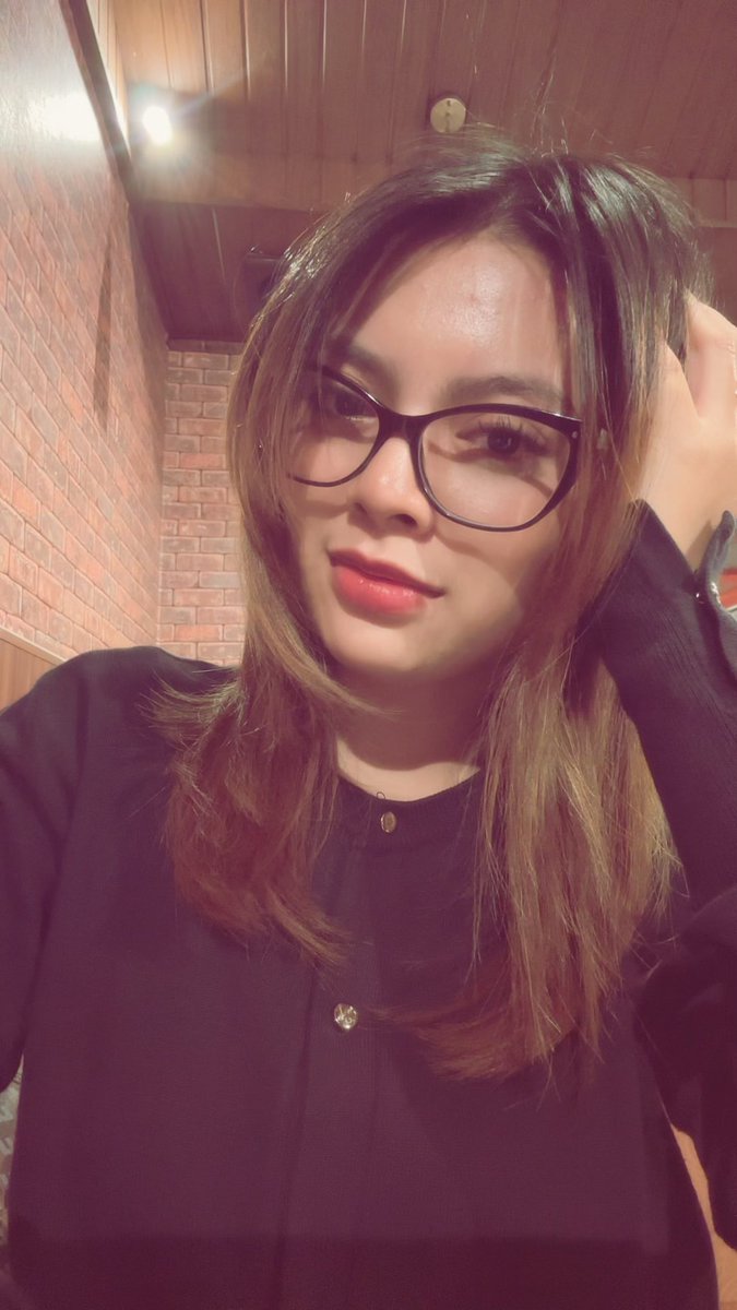 zeeelvr's tweet photo. Match my vibe https://t.co/TY5lFADOZK