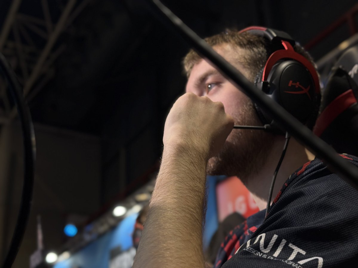 MarikVisuals tweet media