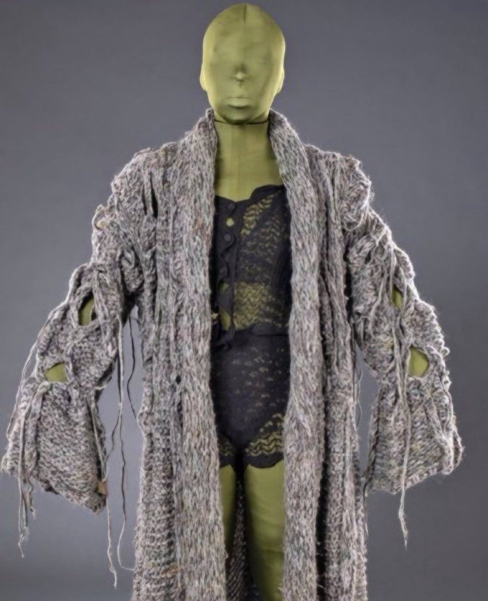 computer_gay's tweet image. ohhh put your freakum knit on