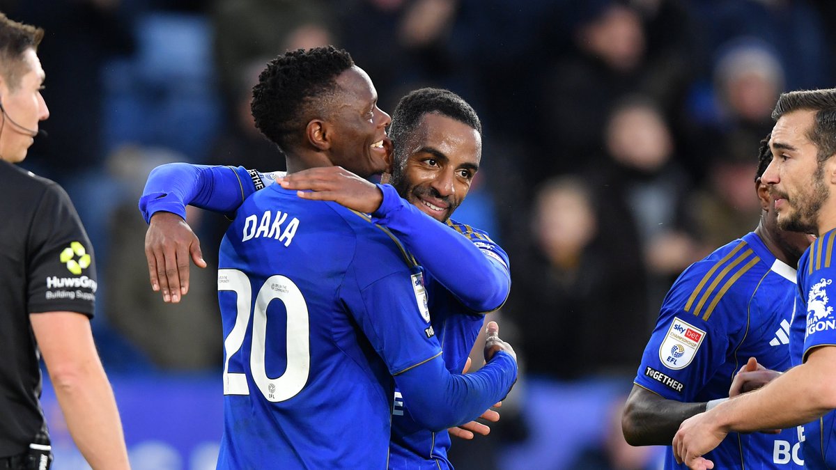 Champchatpod24's tweet image. ⏹️ This afternoon&apos;s FT scores:

🔵 #BCFC 4️⃣-1️⃣ #NCFC 🟡
⚪️ #DCFC 2️⃣-3️⃣ #WatfordFC 🟡
🔵 #ITFC 0️⃣-0️⃣ #WxmAFC 🔴
🔵 #LCFC 2️⃣-1️⃣ #SCFC 🔴
🟡 #OUFC 1️⃣-1️⃣ #BORO 🔴
🔵 #Pompey 3️⃣-1️⃣ #Millwall 🔵
🔵 #QPR 3️⃣-2️⃣ #HCAFC 🟠