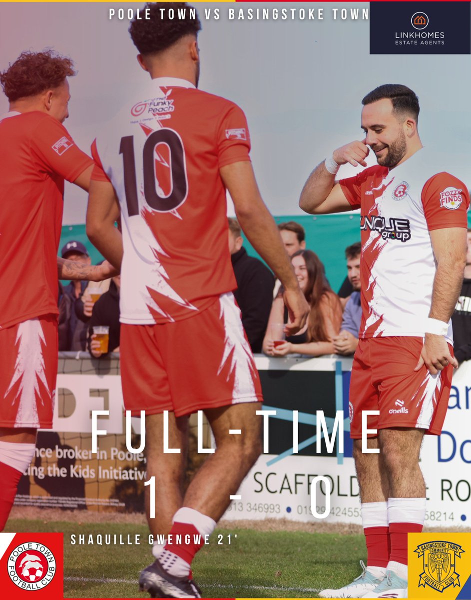 PooleTownFC's tweet photo. BACK TO WINNING WAYS!!!!!!

A huge win this afternoon at Tatnam with Shaquille Gwengwe's goal being the difference maker!

COME ONNNN!🤩

#COYD🐬 https://t.co/EiKgPmMwgF